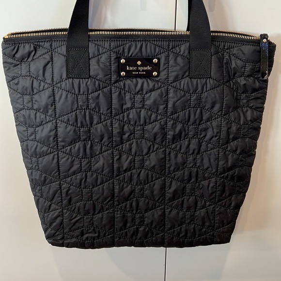 NWOT Kate Spade Quilted Zippered Bag - Picture 5 of 6
